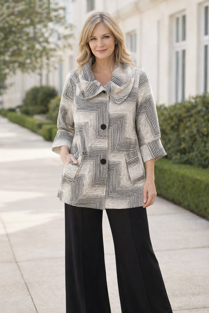 Damee Inc Crinkle Geometric Black White Jacket Size Abstract Art to Wear